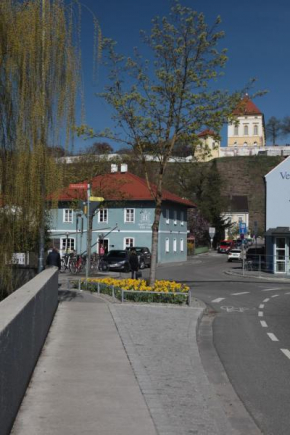 Hotel DAH-Inn